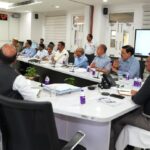मुख्य सचिव ने की चारधाम यात्रा की समीक्षा, सम्बन्धित जिलाधिकारियों को दिए आवश्यक दिशा निर्देश