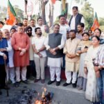 खड़गे की विवादित टिप्पणी के विरोध में भाजपा महानगर देहरादून ने किया पुतला दहन